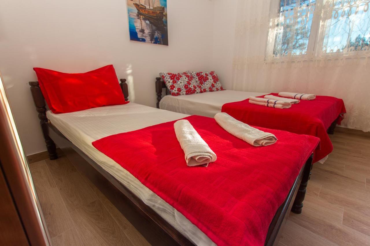 Apartments Petkovic Petrovac Exterior foto